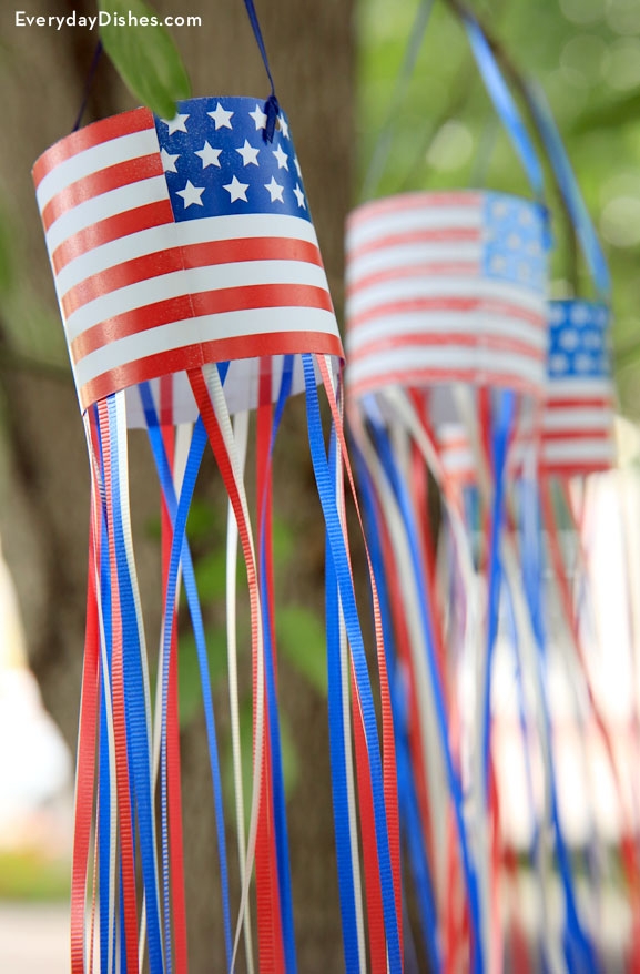 Printable Patriotic Windsock Craft